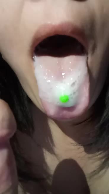 Cum tongue