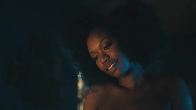 /r/celebrityplotarchive - Ashley Romans & Xosha Roquemore in I'm Dying Up Here