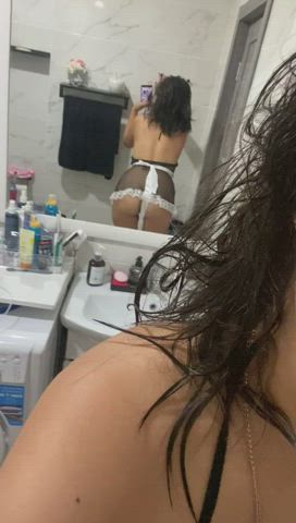 Wife likes to show her sexy ass to her future bbc. You like it?