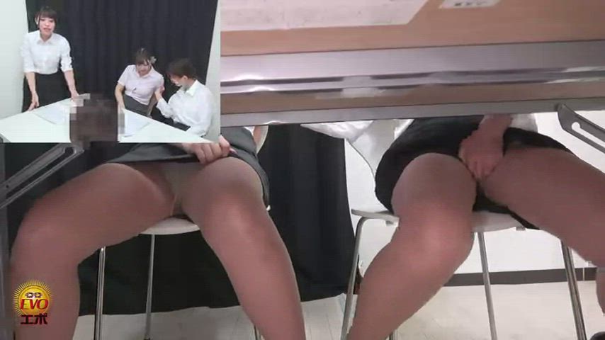 Japanese Panties Pantyhose Pee Peeing Piss Pissing gif
