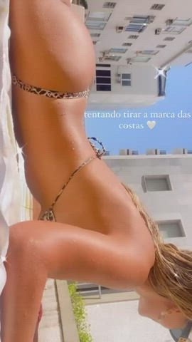 ass blonde brazilian celebrity jiggling gif