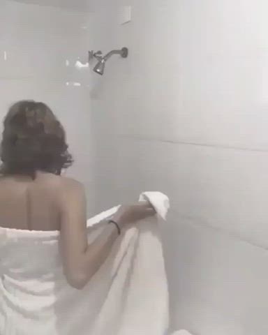 bathroom funny porn latina non-nude oral pmv screaming tiktok towel gif