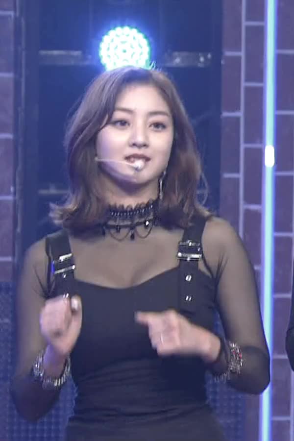 15 Jihyo NHK 15-9-18