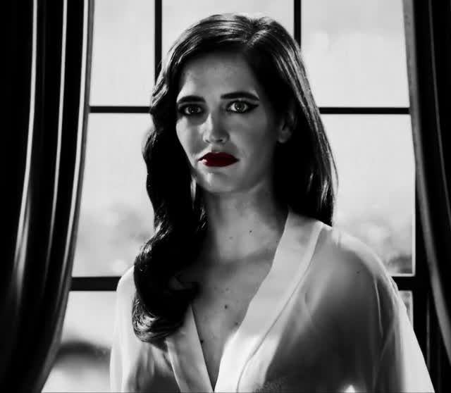 Eva Green GIF - 039