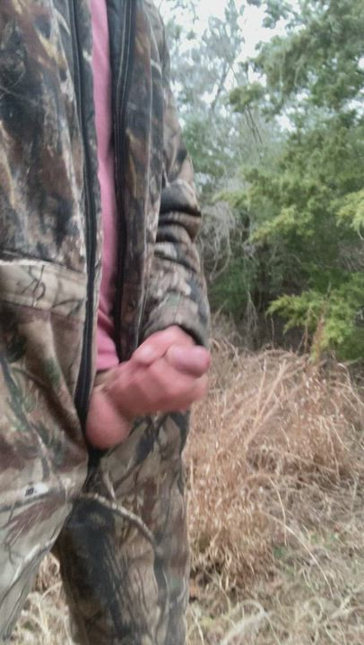 Jerking &amp; cum in the woods