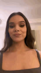 Brunette Hailee Steinfeld Lipstick gif