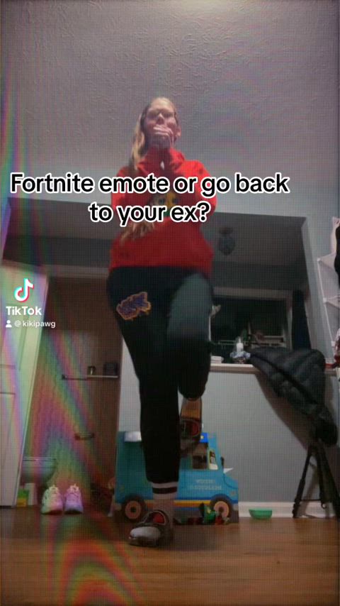 Fortnite dance or go back to my ex?