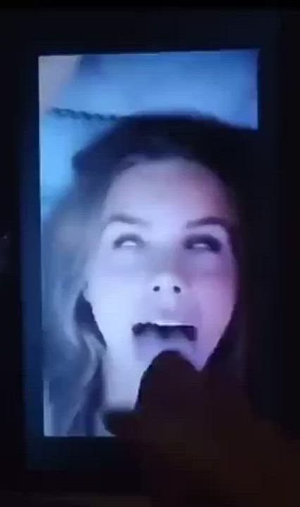 annabananaxdddd got the Cum she deserved 😍