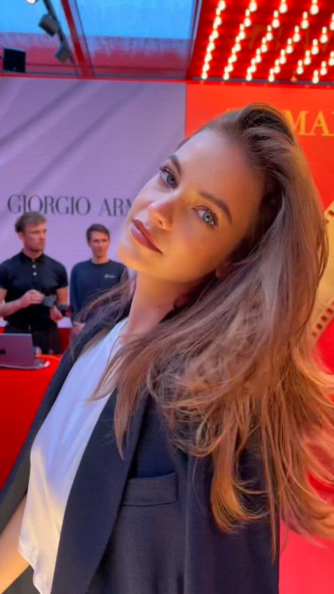 barbara palvin cute model gif