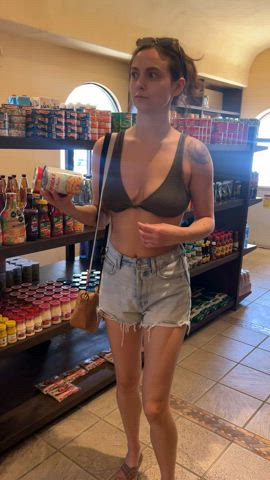 big tits flashing public tits r/caughtpublic gif