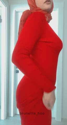 do you like my red dress? 😈