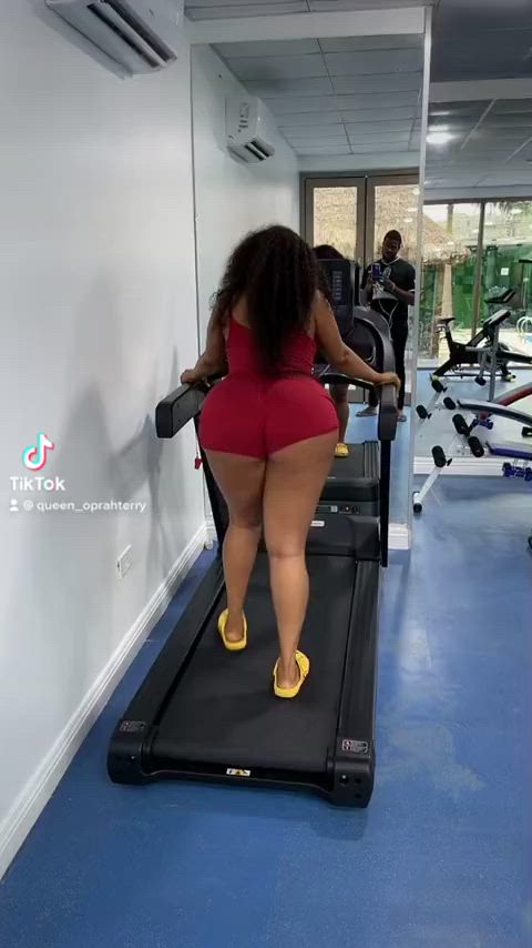 african ass shaking big ass legs gif