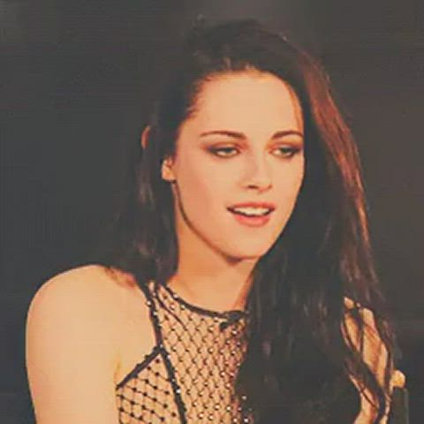 kristen stewart reaction sexy gif