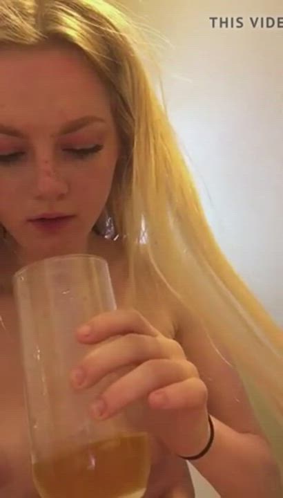 Blonde Naked Pee gif