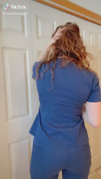 Pretty NurseMeggyD
