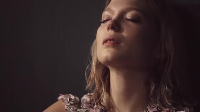 Léa Seydoux gif