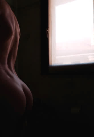 ass back arched mirror gif