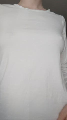 White shirt [f]t nipple piercing
