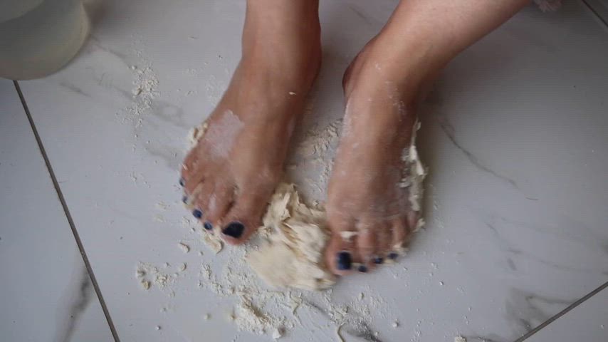 amateur barefootmilf dirty feet feet feet fetish food fetish foot fetish manyvids