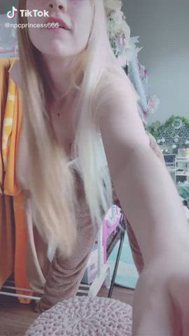 Eye Contact Handjob JOI Slow Tease TikTok gif