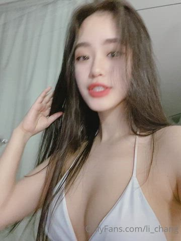 Asian Dancing OnlyFans gif