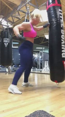 Blonde Fitness Gym Legs Muscular Girl Muscular Milf Punishment Thick Workout gif