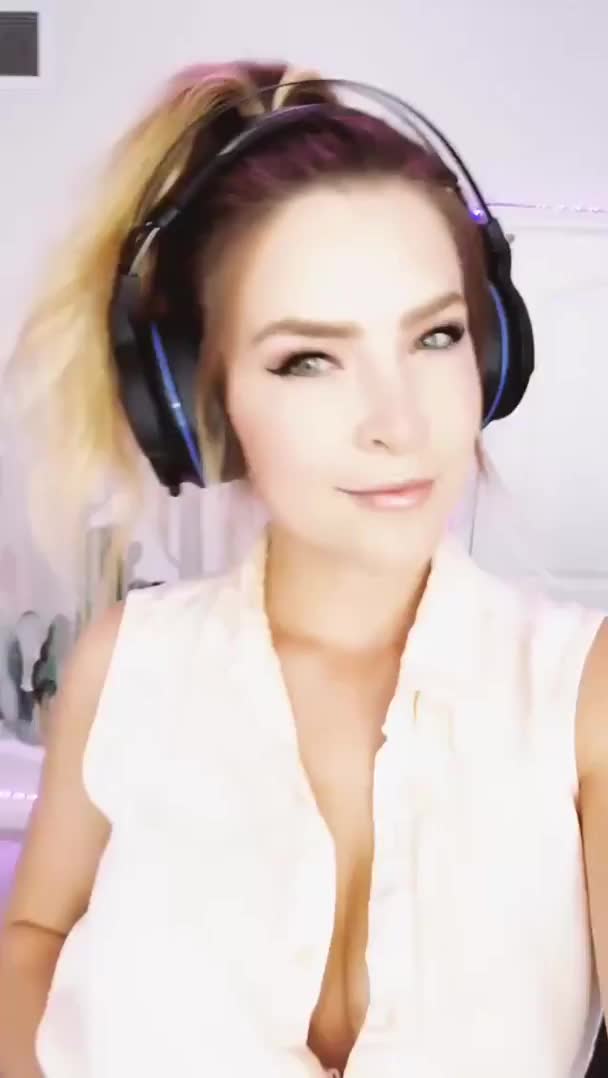 KittyPlays - White Top