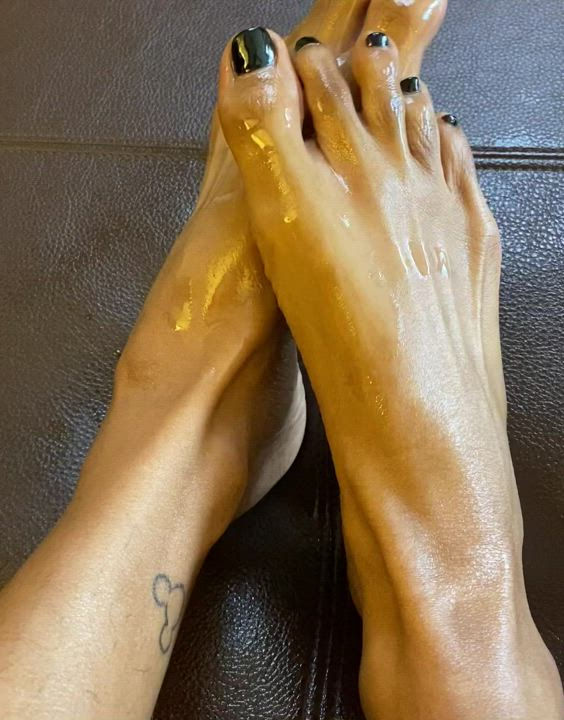 Feet Feet Fetish Oiled gif