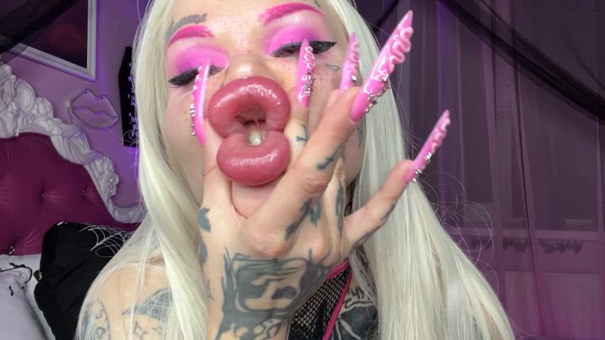 nastybimbo OMG imagine 💋🍆💋