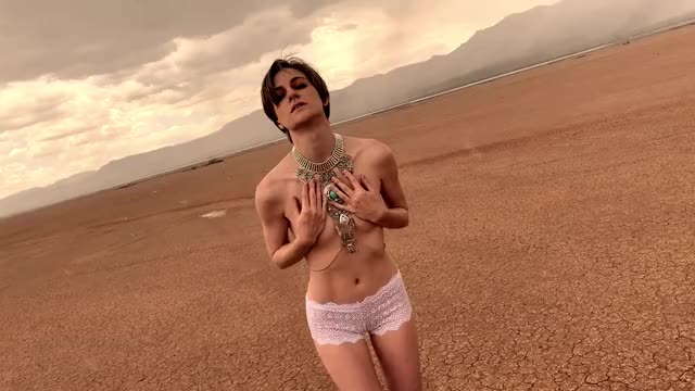 Adalemonaide Desert Tease: Find More on OnlyFans!