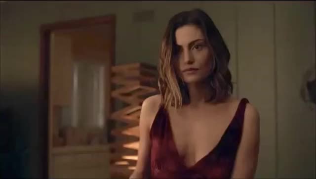 Phoebe Tonkin - The Affair