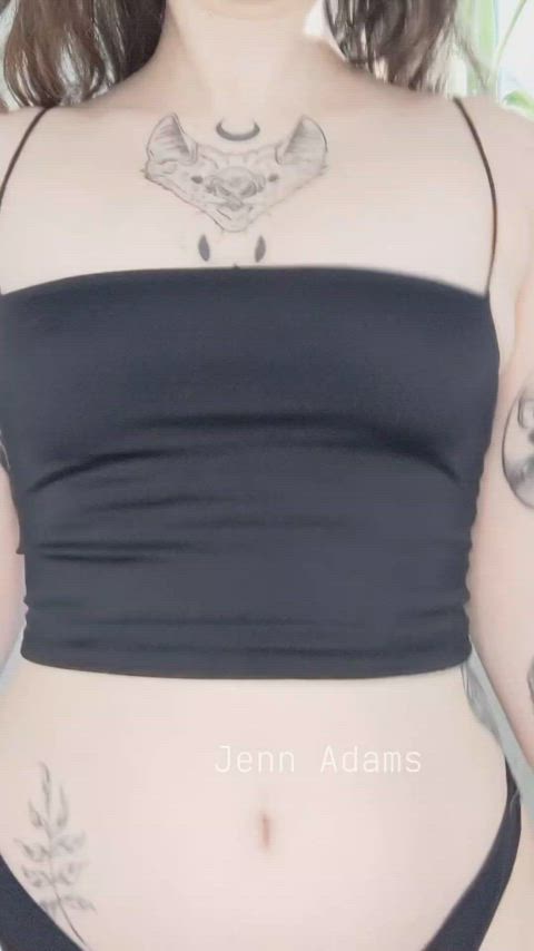 amateur boobs brunette cute natural tits petite tattoo tits goth-girls gif