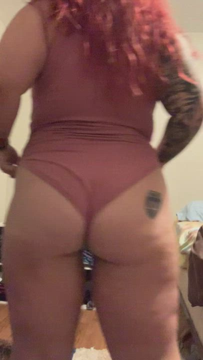 Ass Booty Chubby Curvy Shaking gif