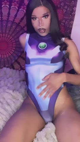 Who knew starfire would have such a big dick?