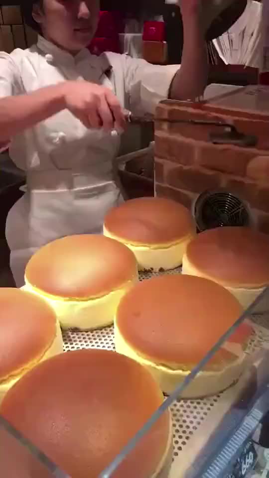 Cakes in Japan