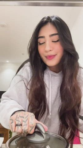 boobs tiktok tits latinas legal-teens gif