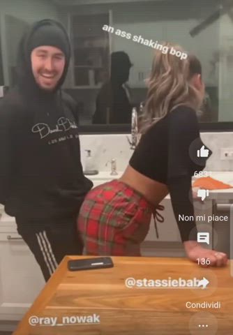 ass booty twerking gif