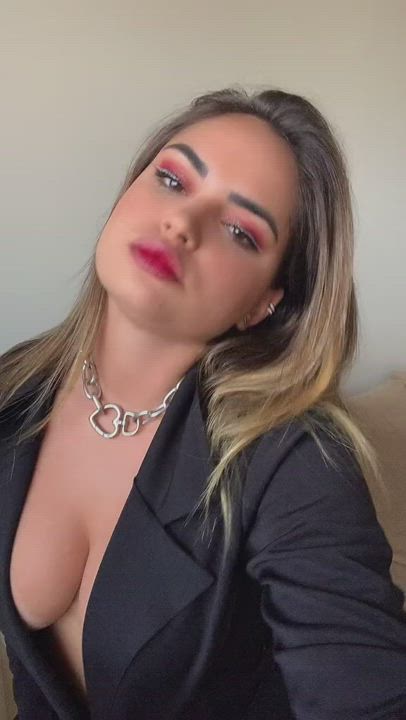 Big Tits Brunette Huge Tits Latina TikTok gif