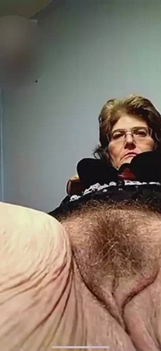 Granny Hairy Pussy Mature gif