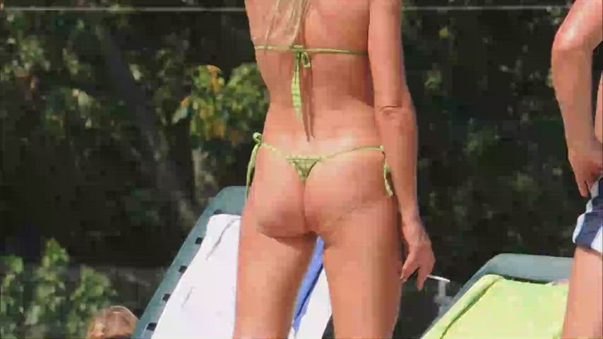 Amateur Bikini MILF Voyeur gif