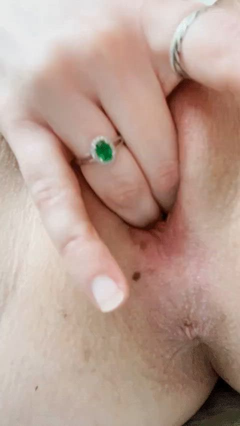 amateur cute fingering grool masturbating solo pierced pussy pussy-grool pussy-spreading