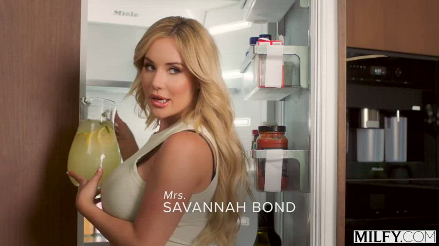 Milfy - Savannah Bond - Anal Hungry MILF Seduces Her Son's Friend | Full Video in