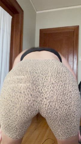 ass ass shaking bouncing brunette long hair onlyfans pov pussy tight pussy twerking