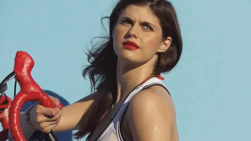 alexandra daddario swimsuit wet gif