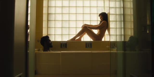 Carla Gugino in Jett (TV Series 2019– ) [S01E01]