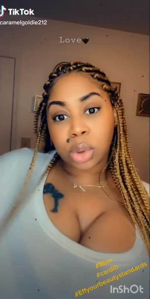 amateur big tits boobs busty ebony huge tits tits gif