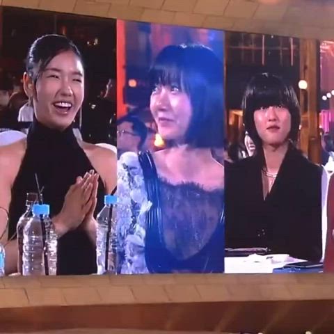 doona bae korean public gif