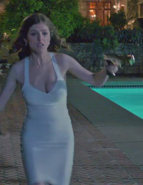 Anna Kendrick Rupture- Palooza