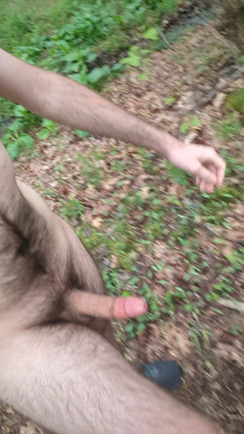 Dared to walk completely naked in the park (18)