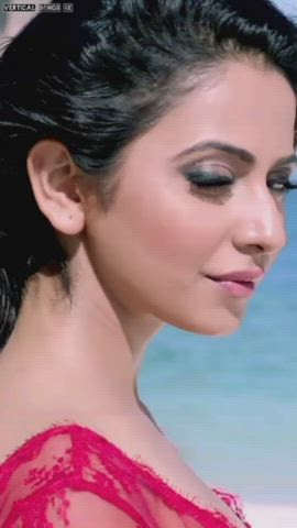 Rakul Preet Singh Hot